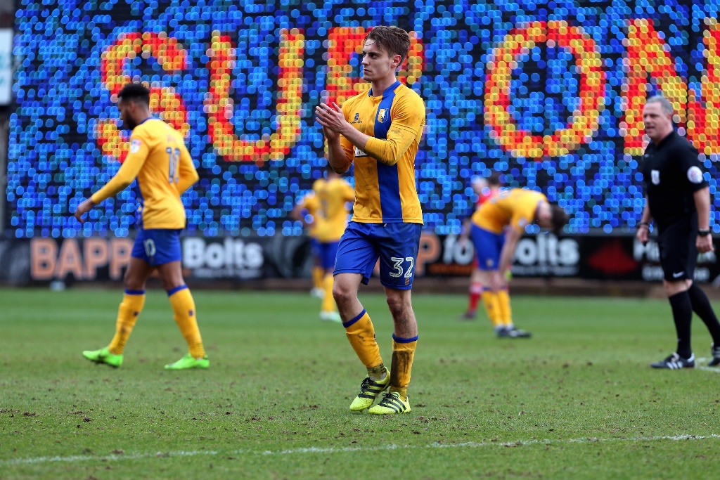Danny Rose, Evans, Mansfield, Mansfield Town, Rose, SkyBet League Two, Stags, Steve Evans