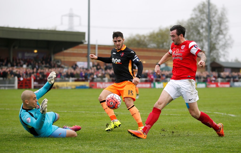Bobby Olejnik, ECFC, EFL, Evans, Exeter, Exeter City, Mansfield, Olejnik, SkyBet League Two, Stags, Steve Evans