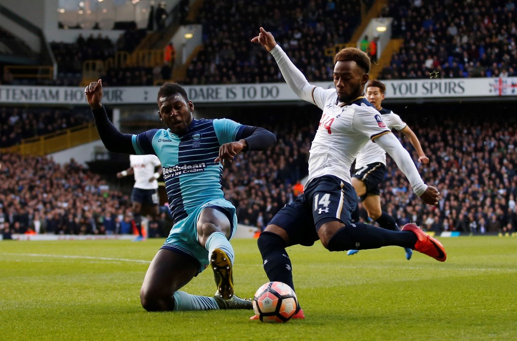 BCFC, Bristol City, Chairboys, EFL, Johnson, Lee Johnson, Robins, SkyBet Championship, SkyBet League Two, wwfc, Wycombe, Wycombe Wanderers