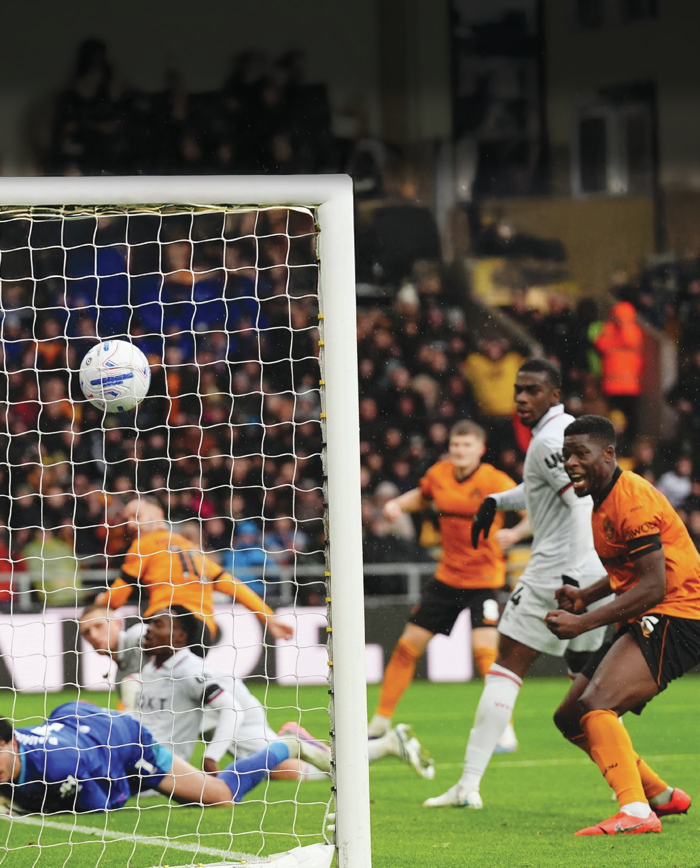 CESAR VOWS TO WIN OVER WOLVES FANS